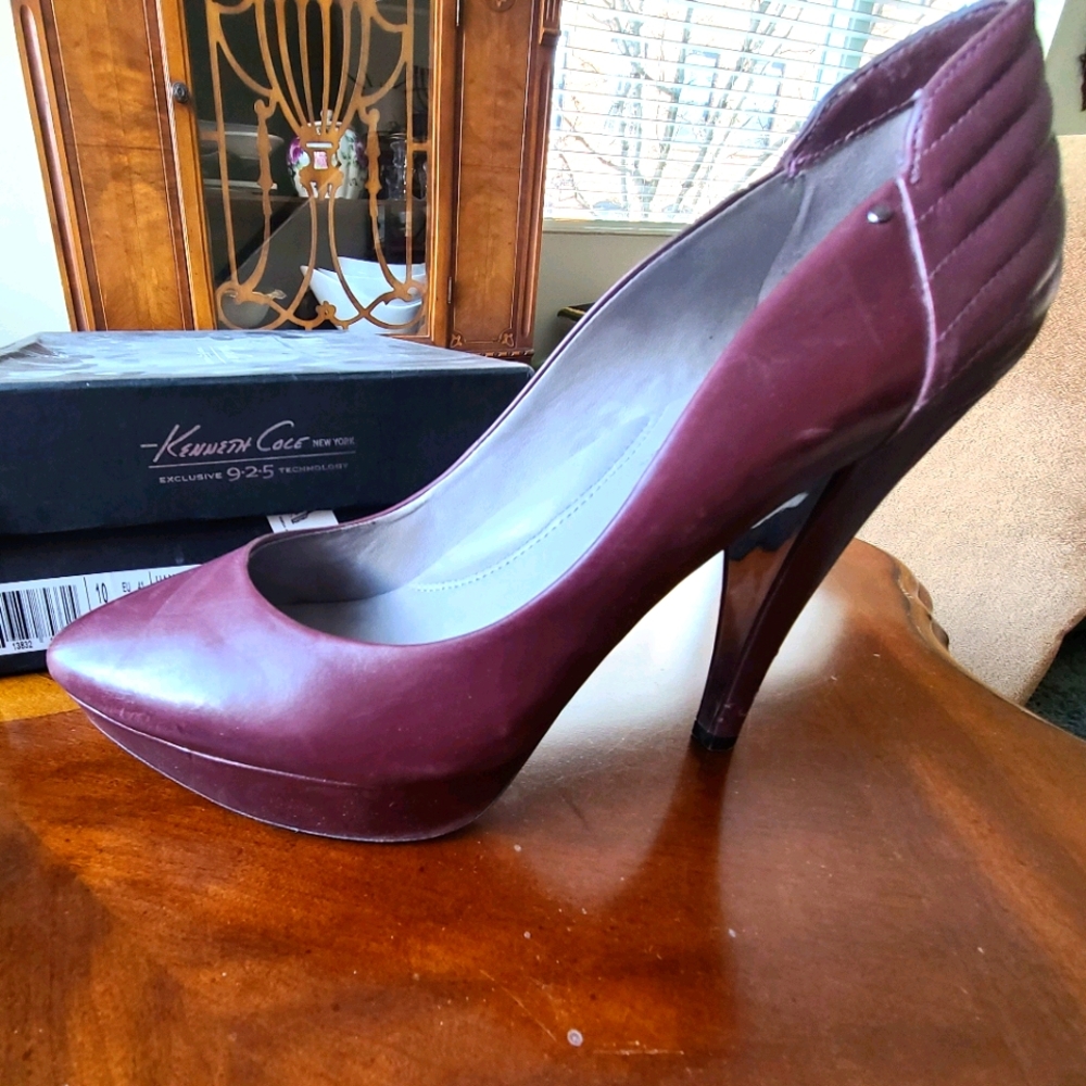 Kenneth Cole 925 tech Hang Tough Winesap platform